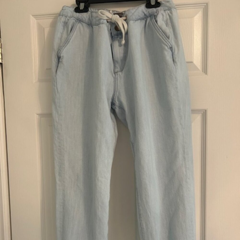 Gwen Jogger by DL 1961 in size 28